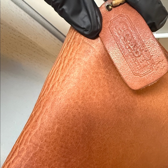 Vintage Coach City Bag - Picture 8 of 17